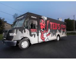 Ted's Hot Dogs Charcoal Chariot